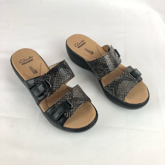 clarks dress sandals